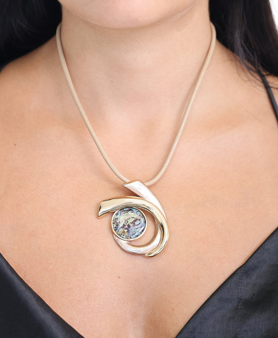 
Pendant Cord Necklace in BROWN/GOLD view 1