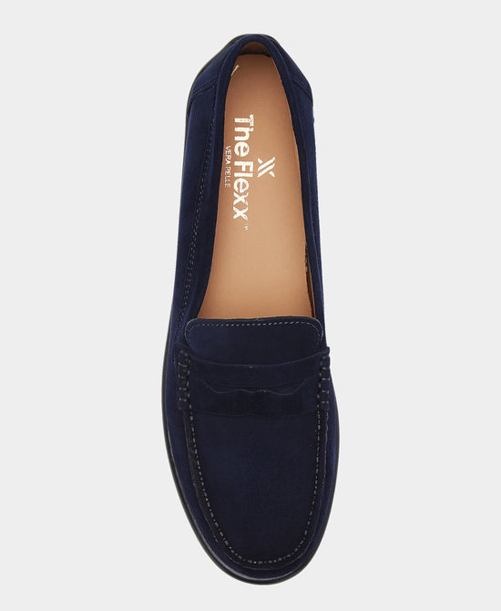 
Suede Loafer in NAVY view 2